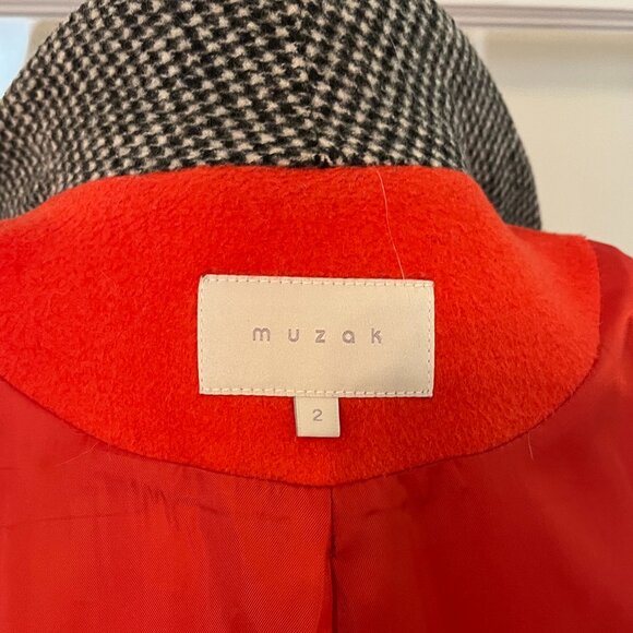 Korean Orange Wool Blend Coat – 58% Wool, Houndstooth Collar, Double Breast - Picture 6 of 10